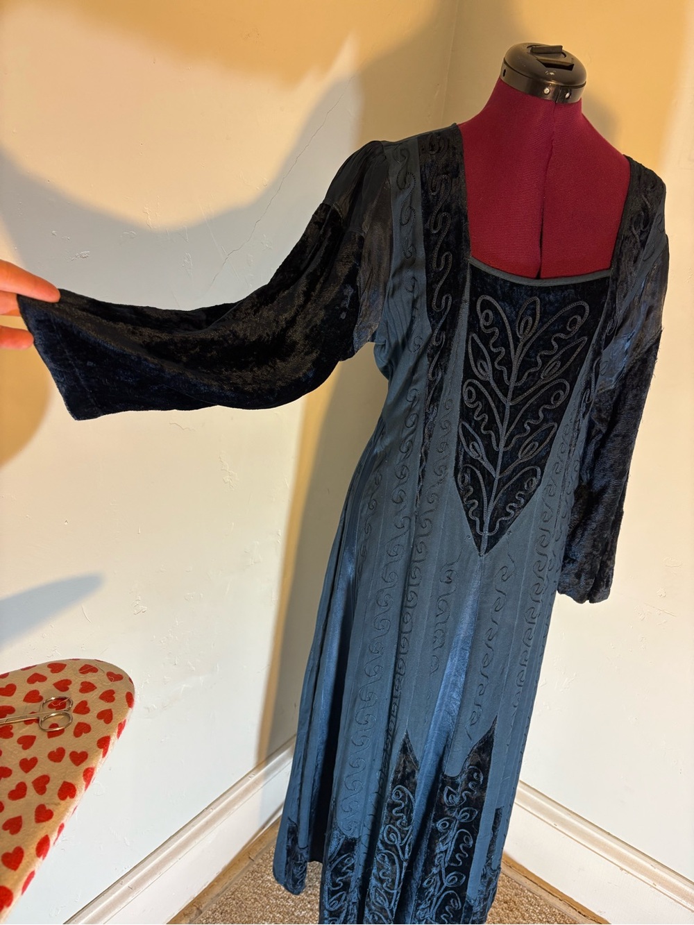 Medieval revival Holy Clothing long sleeve dress gown Renaissance Fairy